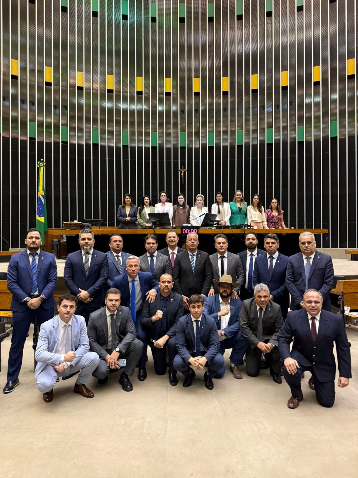 Oposição diz fazer ‘obstrução’ no Congresso, mas ocupação de plenários não tem previsão no regimento