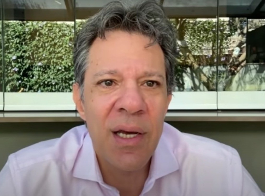 Tarifaço: Haddad diz que Brasil não pode servir de ‘quintal de ninguém’