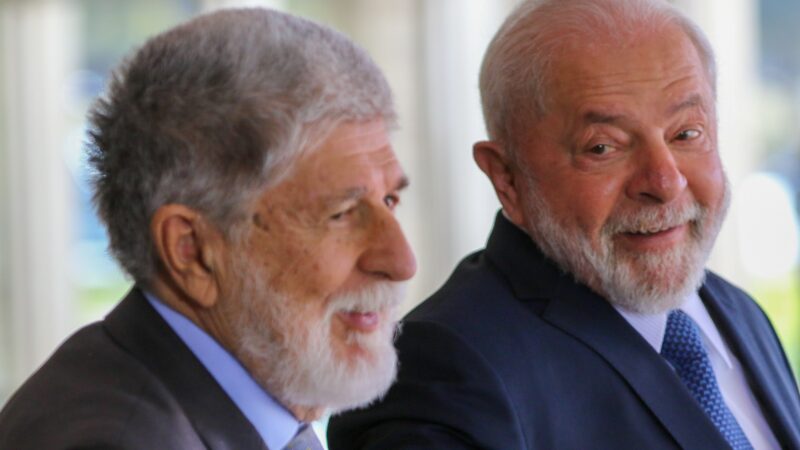 Celso Amorim: ameaça militar dos EUA é ‘preocupante’, mas não muda julgamento de Bolsonaro