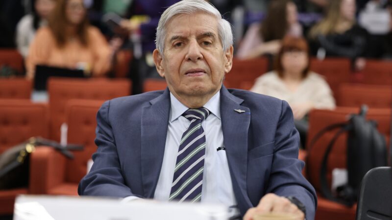 Fux vota para absolver Augusto Heleno por todos os cinco crimes