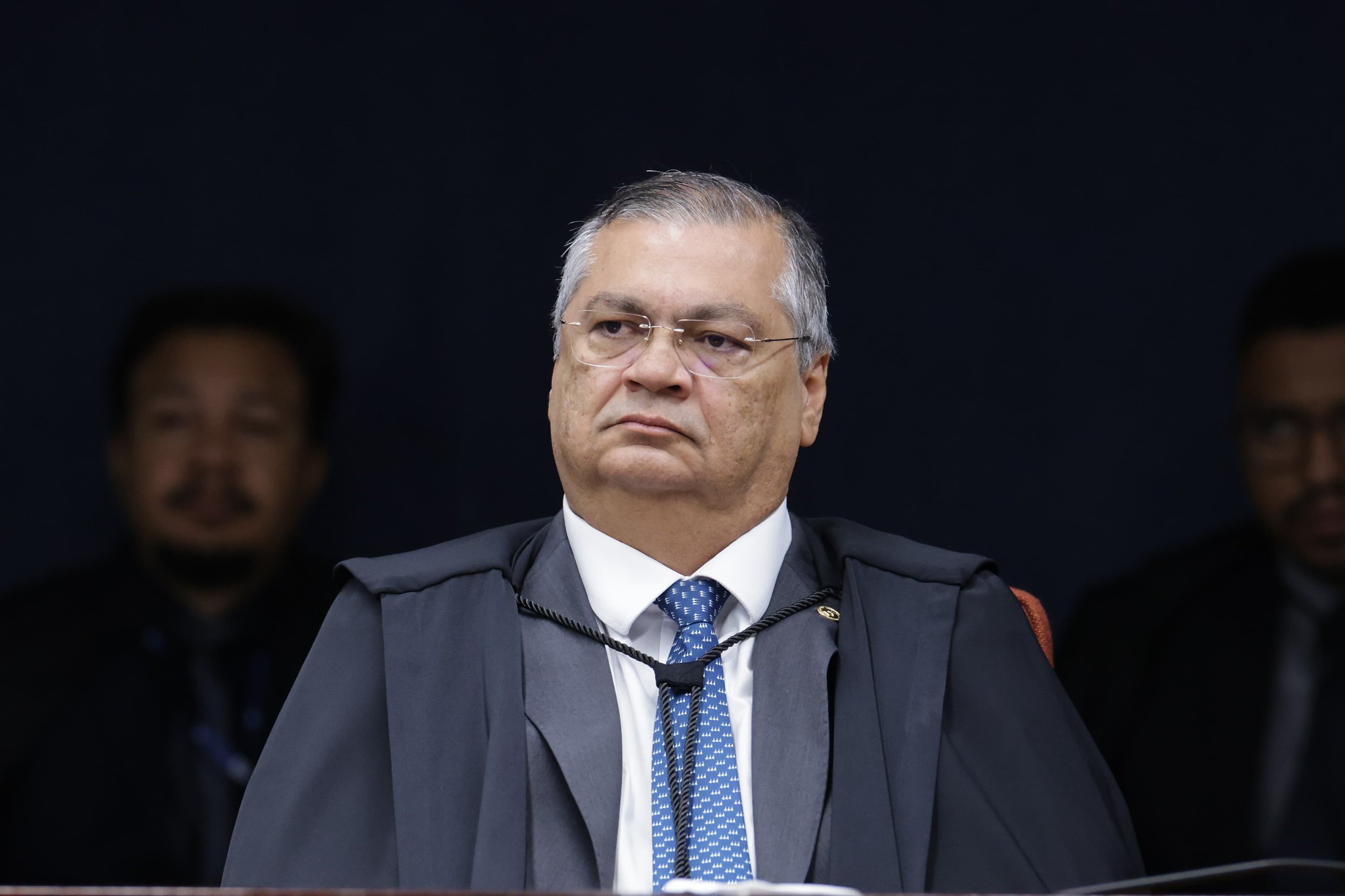 Dino rebate defesa de Bolsonaro e diz que atos preparatórios já expõem democracia a perigo