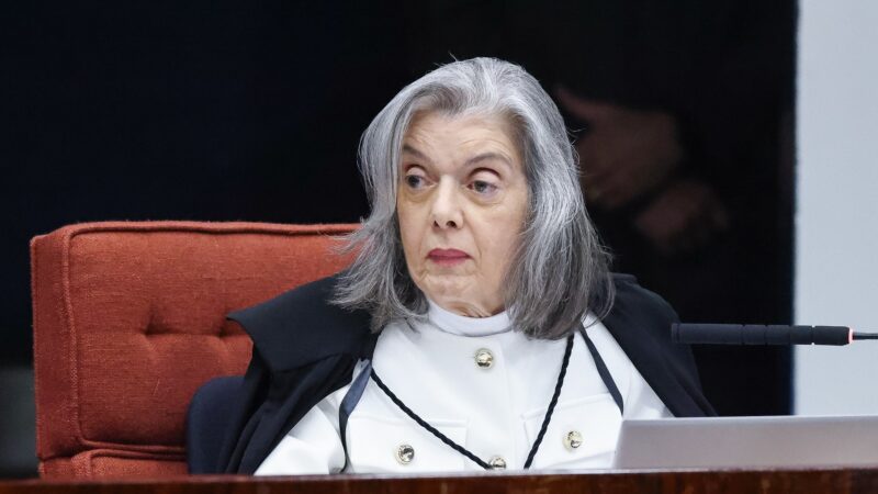 Trama golpista: ataque a urnas foi coordenado para enfraquecer o Poder Judiciário, diz Cármen Lúcia