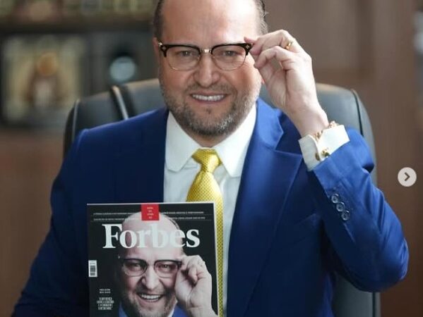 Quem é Nelson Willians, advogado alvo da PF, que já foi capa da Forbes, atuou na herança de Gugu e coleciona obras eróticas