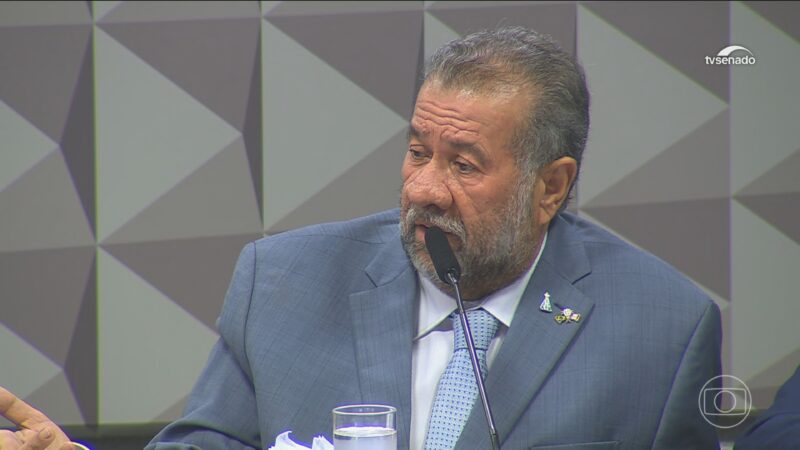 CPMI do INSS tem sessão de quase 10h, bate-boca e possibilidade de retorno do ex-ministro da Previdência Carlos Lupi