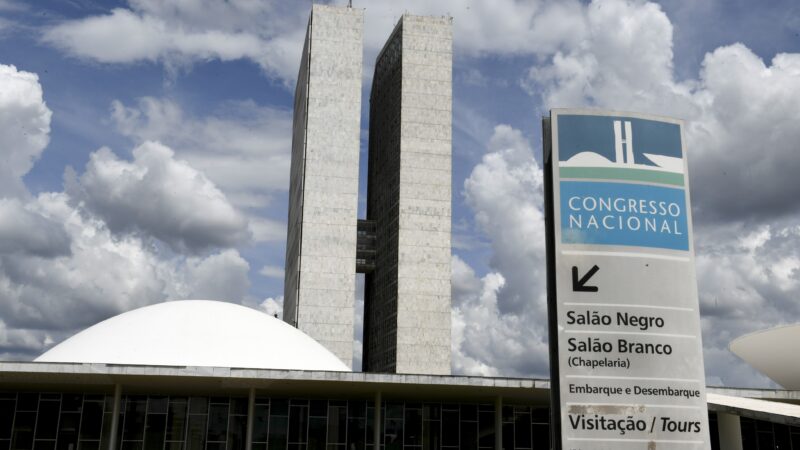 Após incidentes de segurança, Alcolumbre e Motta retomam plano para ampliar protocolos e restrições de acesso ao Congresso