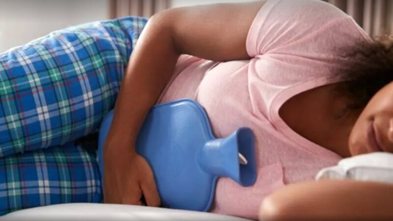 Câmara aprova proposta que cria licença-menstrual