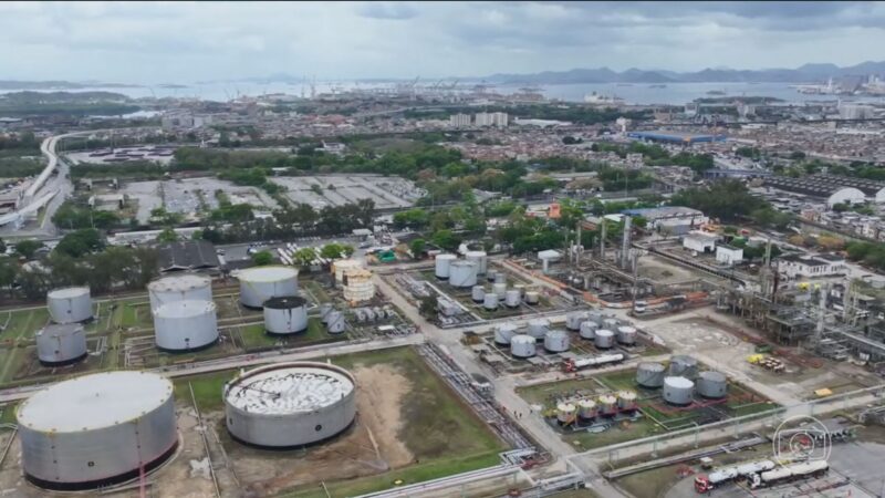 Dois dias após Justiça do RJ reabrir Refit, STJ determina nova interdição da refinaria