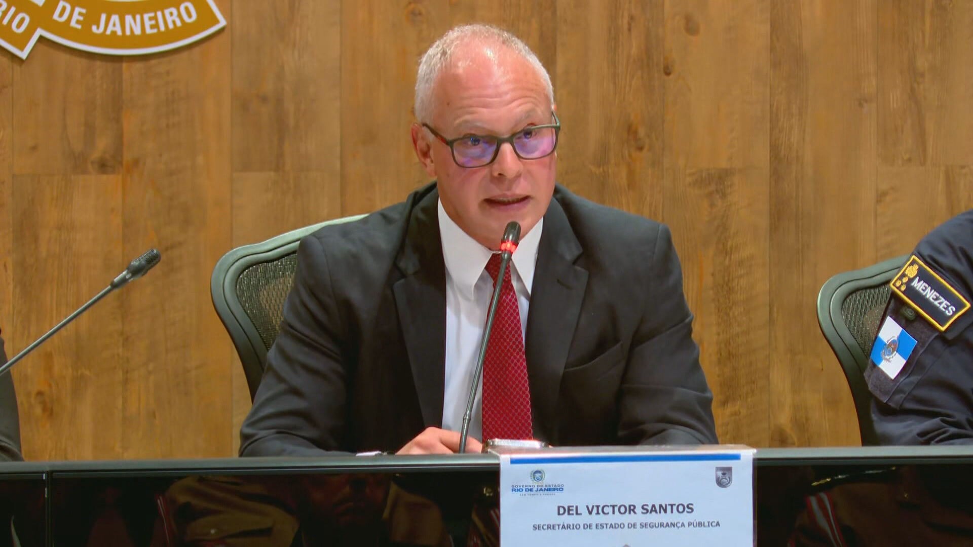 Secretário de Segurança do RJ diz que ‘confusão’ foi sobre o tipo de ajuda federal: Defesa negou blindados; cooperação com PF já existia