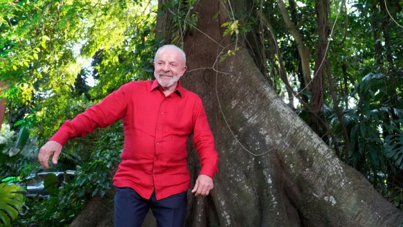 Lula comemora aprovação da ampliação da faixa de isenção do IR: ‘Justiça tributária’