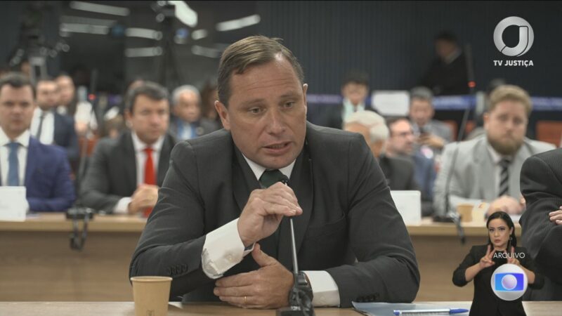 Mauro Cid vai passar por audiência no STF nesta segunda antes de começar a cumprir pena